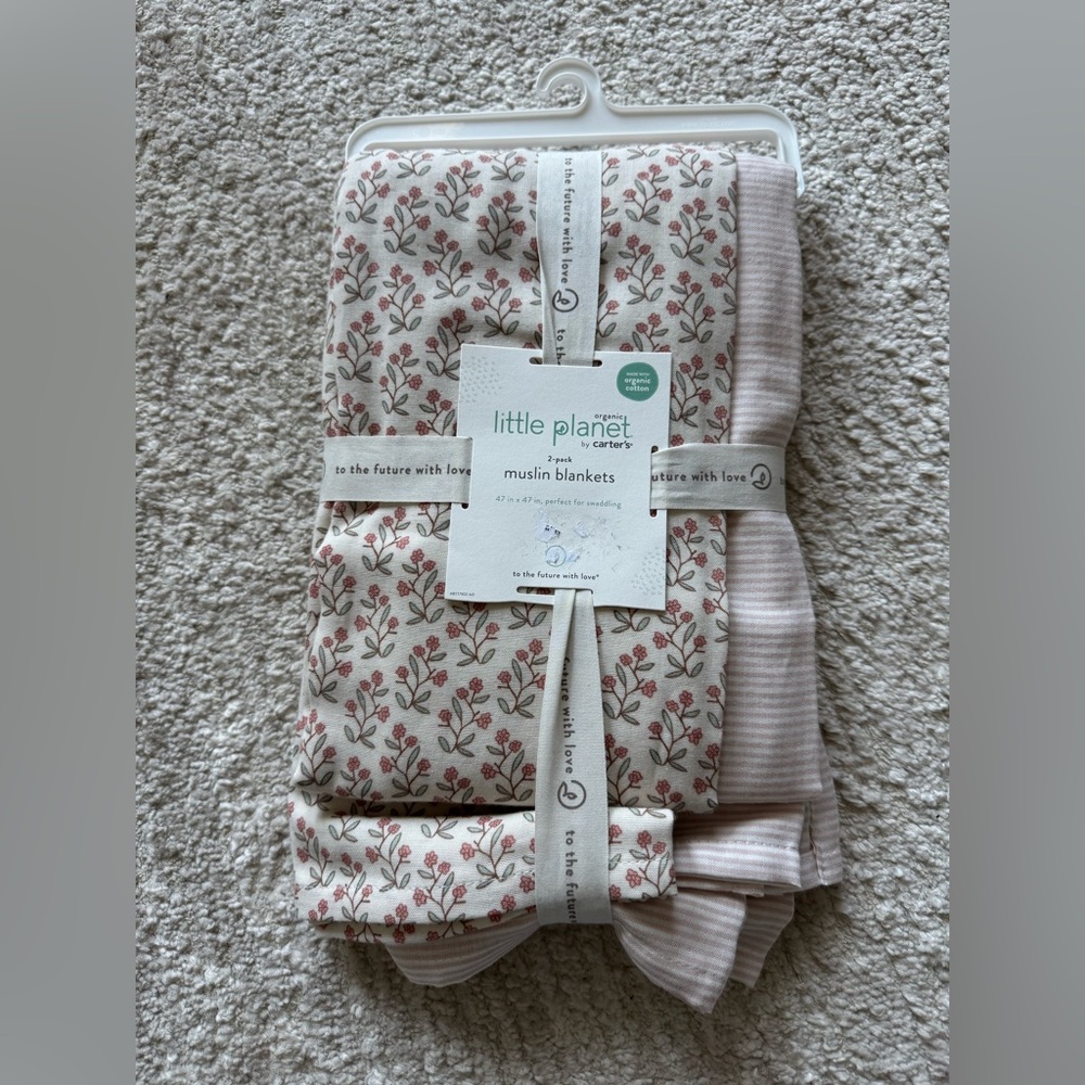 NWT Little Planet by Carter's 2-Pack Organic Cotton Muslin Swaddle Blankets